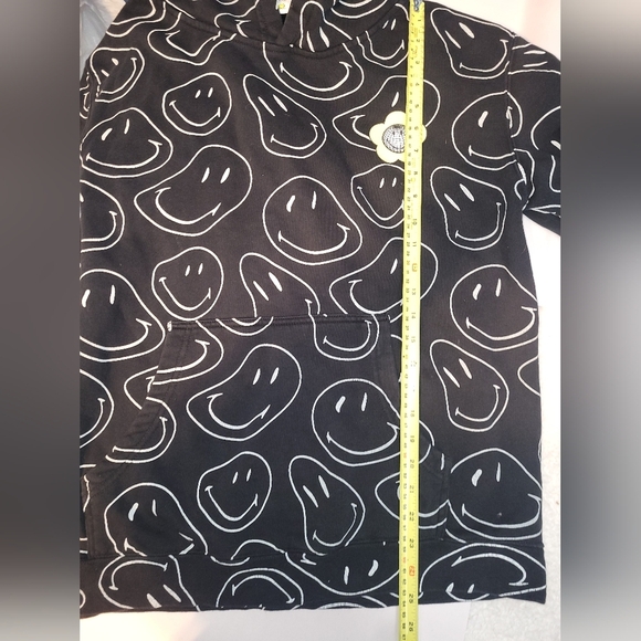 BSR By Samii Ryan Smiley Hoodie Black White Yellow Oversized Size Medium - Picture 4 of 8